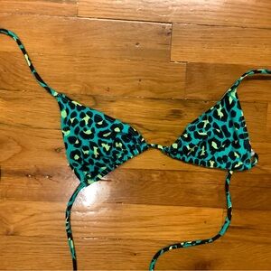 Triangle bikini top (cheeta print)